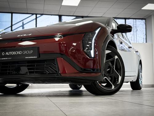 Kia EV4 SZ1 4x2 GT-LINE 150 KW + 81,4 KWH