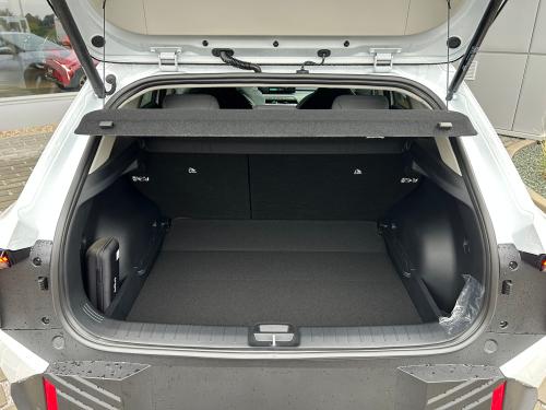 Kia EV4 SZ1 4x2 EARTH 150 KW + 81,4 KWH