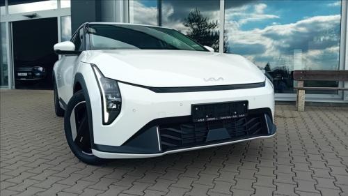 Kia EV4 SZ1 4x2 EARTH 150 KW + 81,4 KWH
